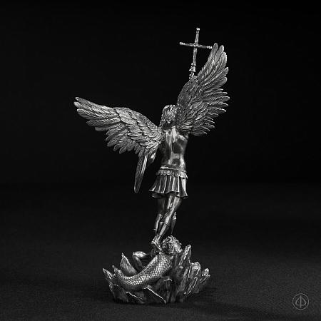 Сувенир из серебра "Духовная брань" Арт.001