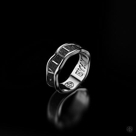 Кольцо из серебра с надписью Арт.021