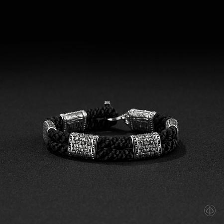 Браслет из серебра, черный шнур 8 мм Арт.015