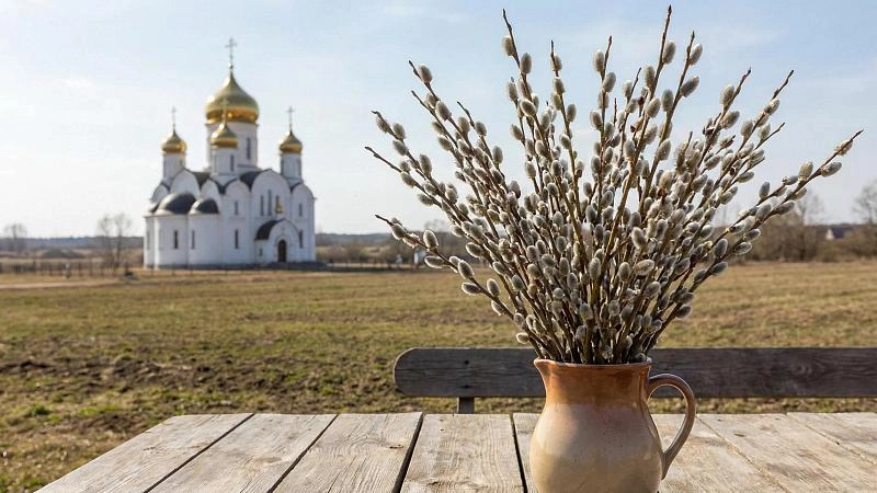 Вербное воскресенье в 2026 году: смысл, традиции и что подарить близким